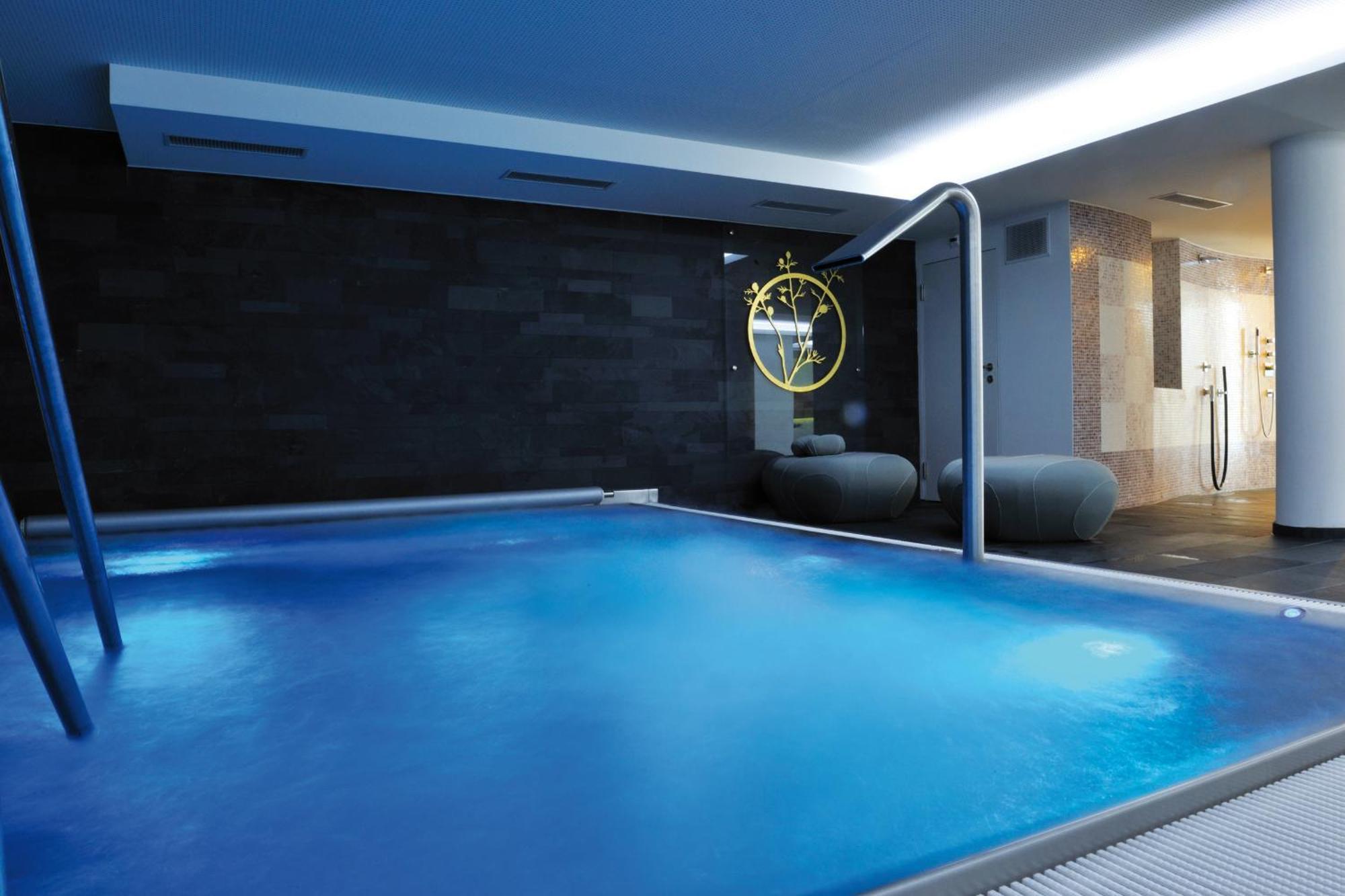 Nira Alpina Hotel Silvaplana Facilities photo